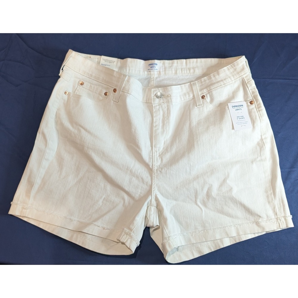 Denizen Levi's Mid Rise Denim Shorts Size 18 Women's‎ White New with Tags